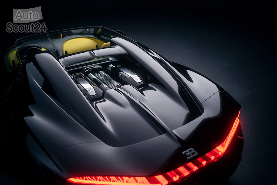 Bugatti W16 Mistral 2022 (6).jpg