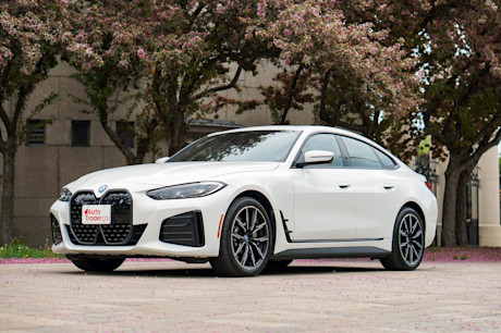 Editorial 2022 bmw i4 edrive40 05 jl