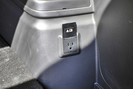 Editorial 2018 mitsubishi outlander phev gt s awc 62 mb