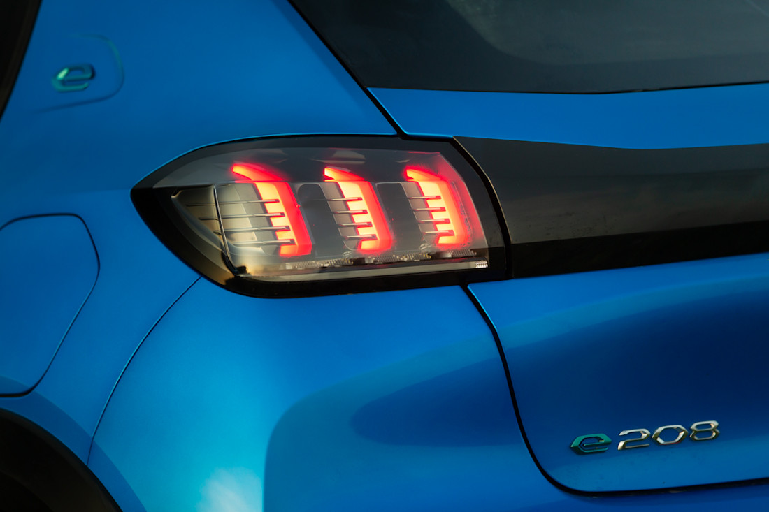 PEUGEOT_e208_TESTDRIVE_0919TC-467.jpg