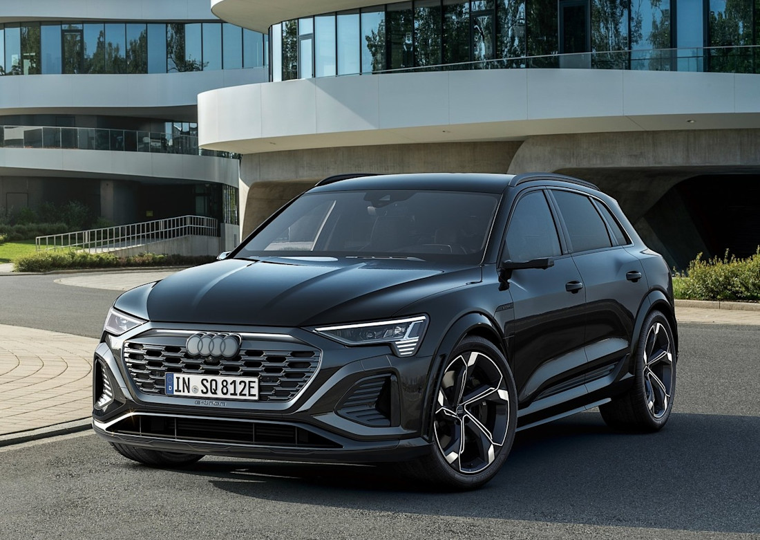 audi-sq8-e-tron-quattro-front