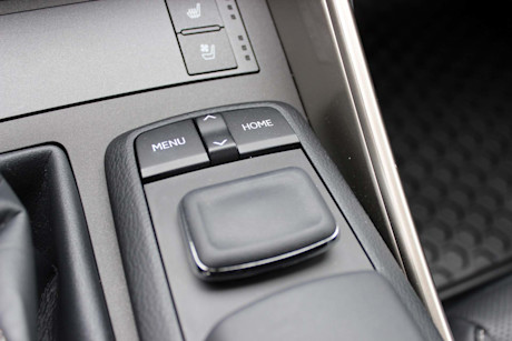 Editorial 50 dh 2016 lexus is 350 f sport awd