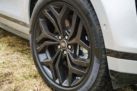 Editorial 2020 land rover range rover evoque p300 r dynamic hse 07 di