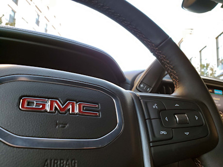 Editorial 2019 gmc sierra at4 32 sw