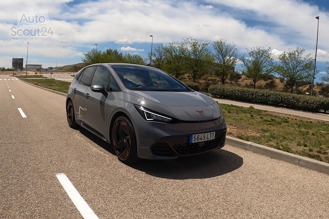 32__cupra_born_morro_mvmn_1.png