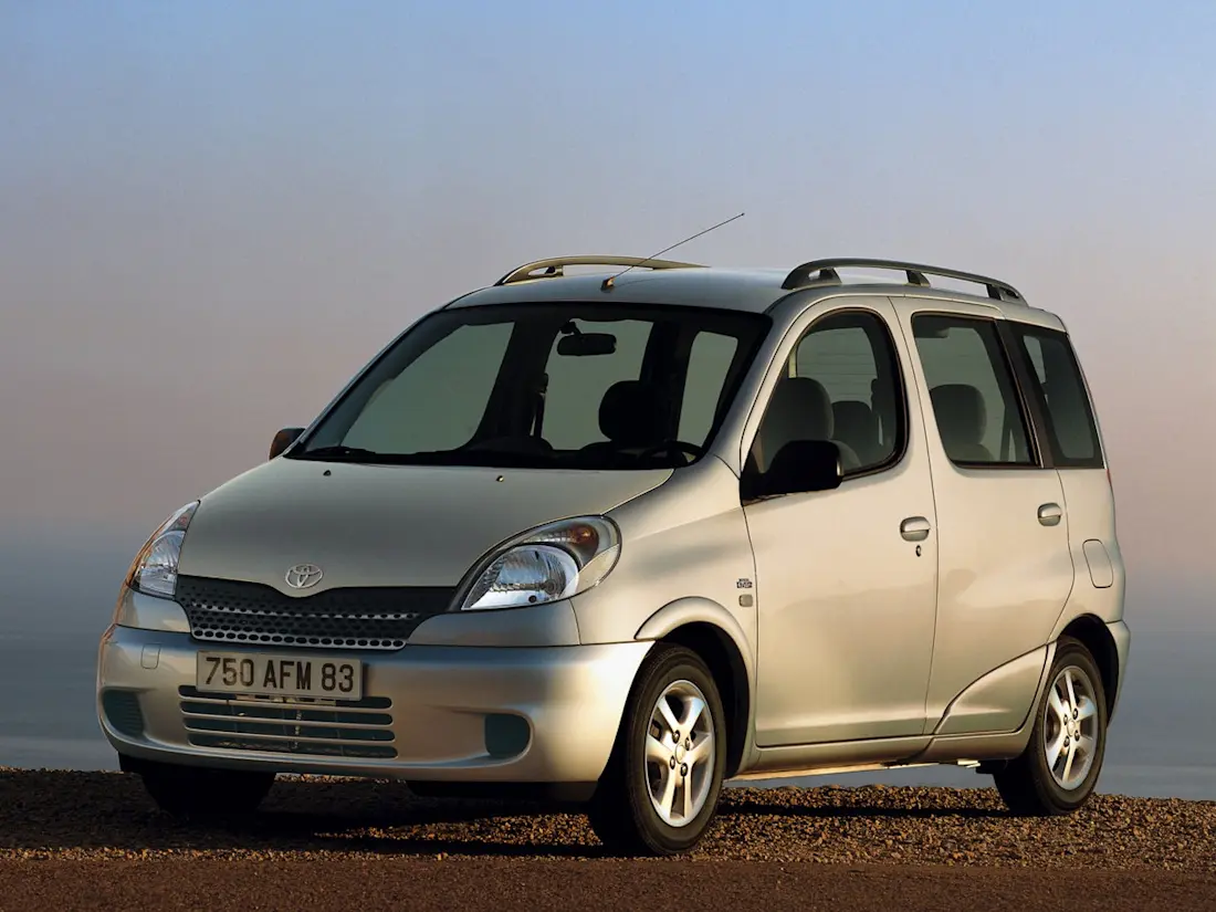 Toyota-Yaris Verso-2000