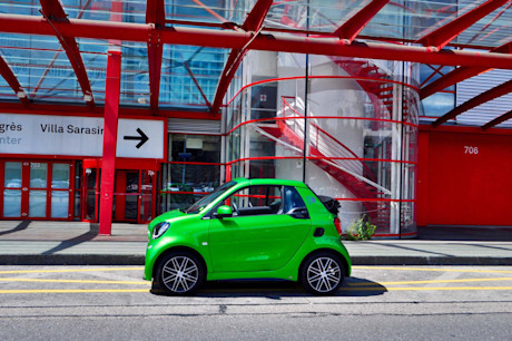 Editorial 2017 smart fortwo electric drive cabrio 09 mb