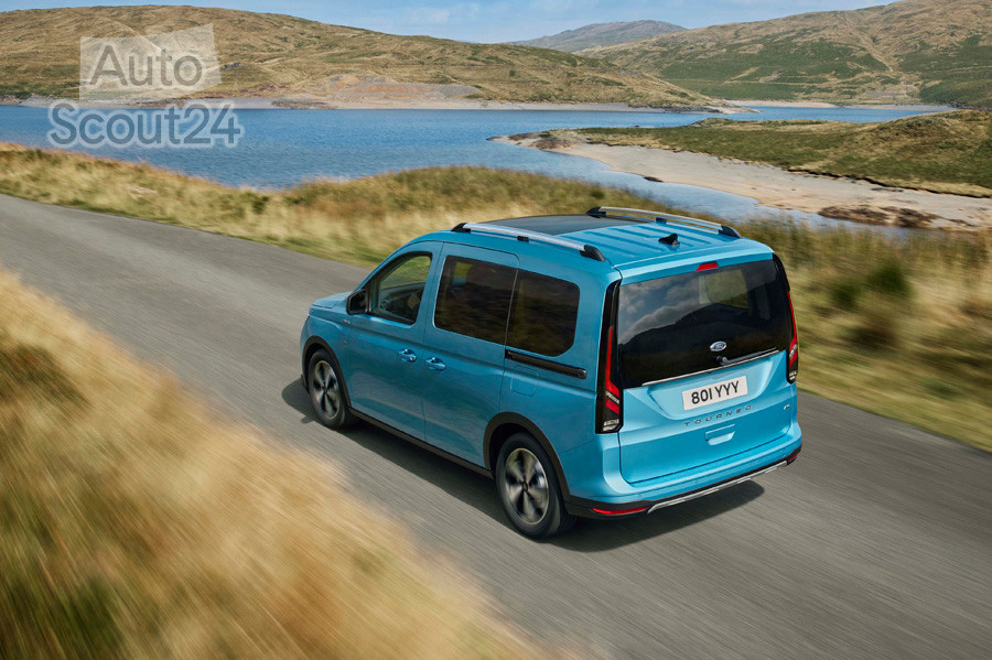 ford-tourneo-connect-2022 (6).jpg