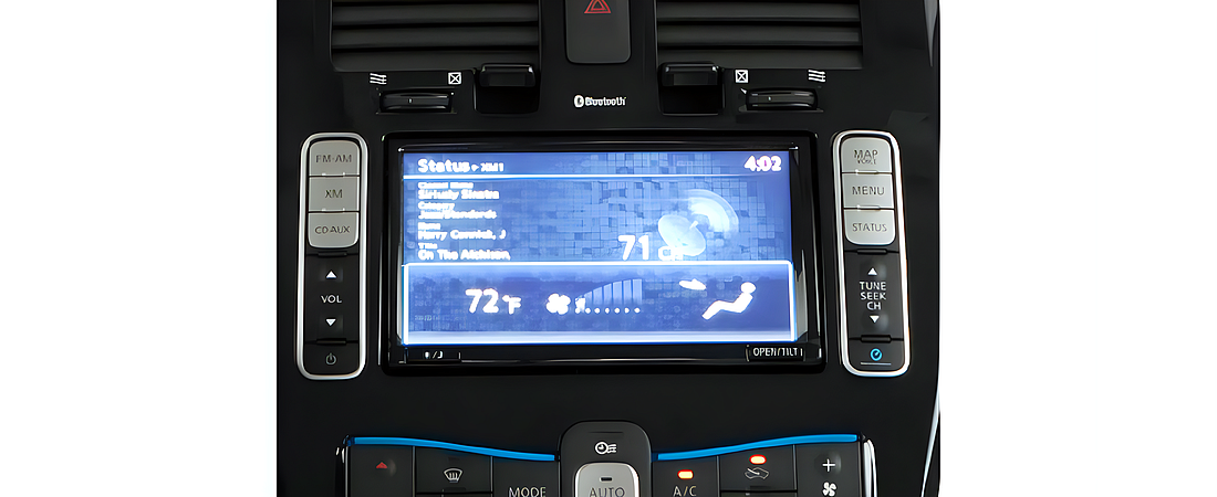 Nissan LEAF 2012 10