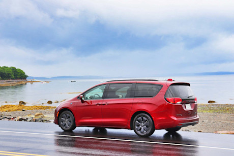 Editorial 2019 chrysler pacifica hybrid 06 db fr
