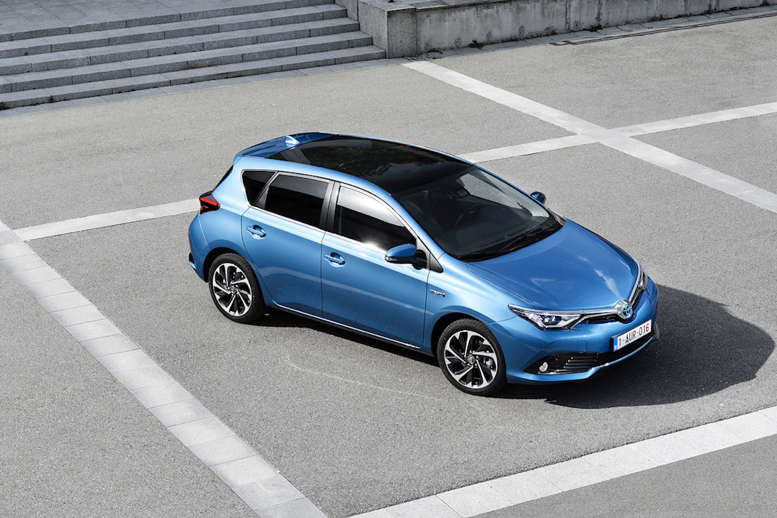 Toyota Auris AS24 1
