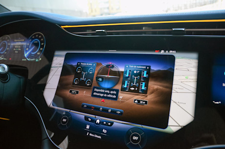Mercedes-Benz EQS VUS 2023 : essai routier Image