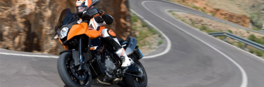 Prueba: KTM 990 SMT ABS (2011) – Diversión sin fronteras