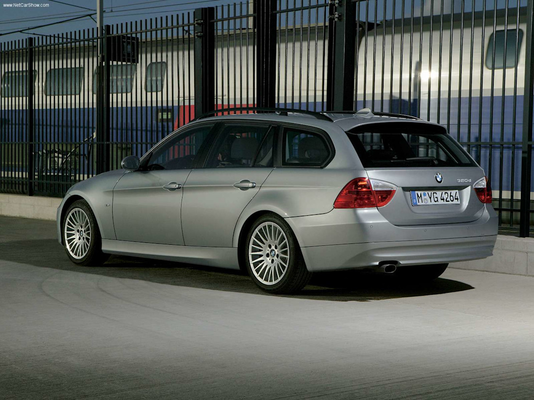 BMW-320d_Touring-2006-1600-25
