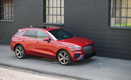 Editorial 2022 genesis gv70 35t sport plus awd 03 jl