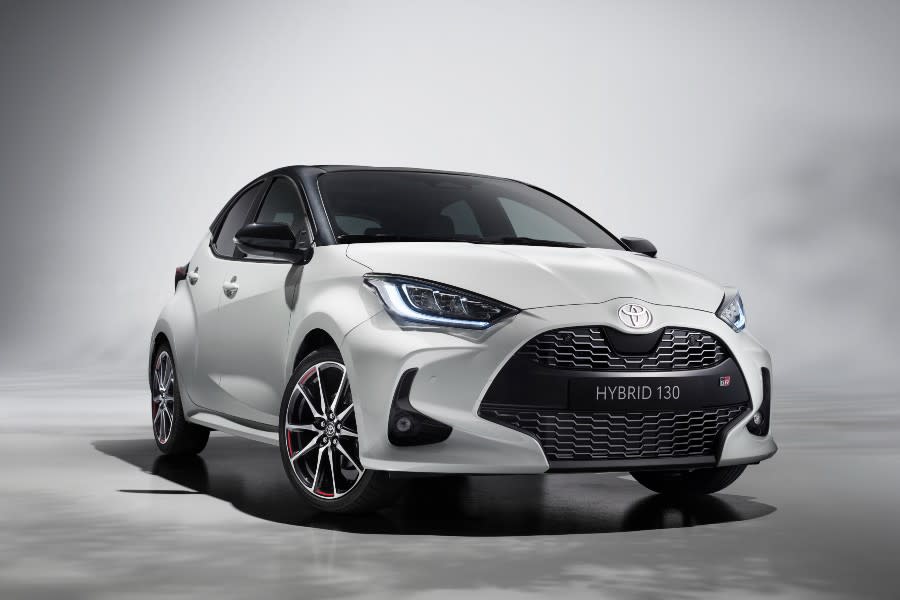 toyotayariselectrichybrid2024(1).jpg