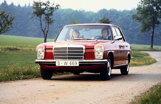 Mercedes-Benz 240