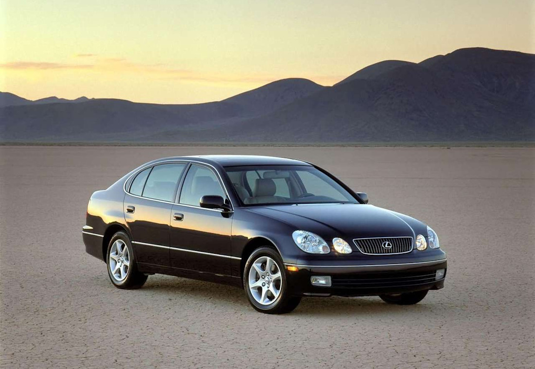 Lexus-GS300-2004 1
