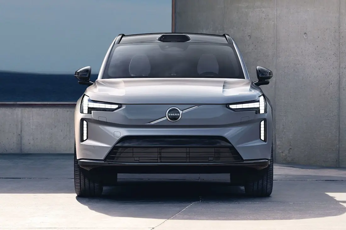 Volvo-EX-90-Front