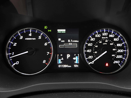 Editorial 19 jb 2016 mitsubishi outlander disney road trip
