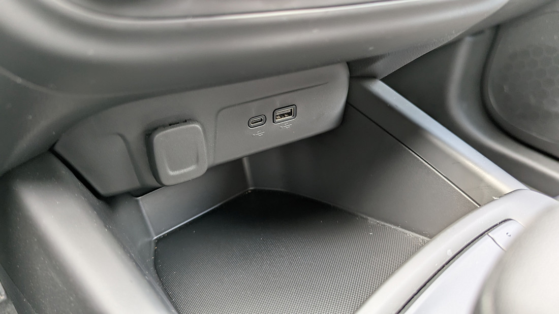 2026 Chevrolet Trax - TD - DB - 260514 - 34.jpg