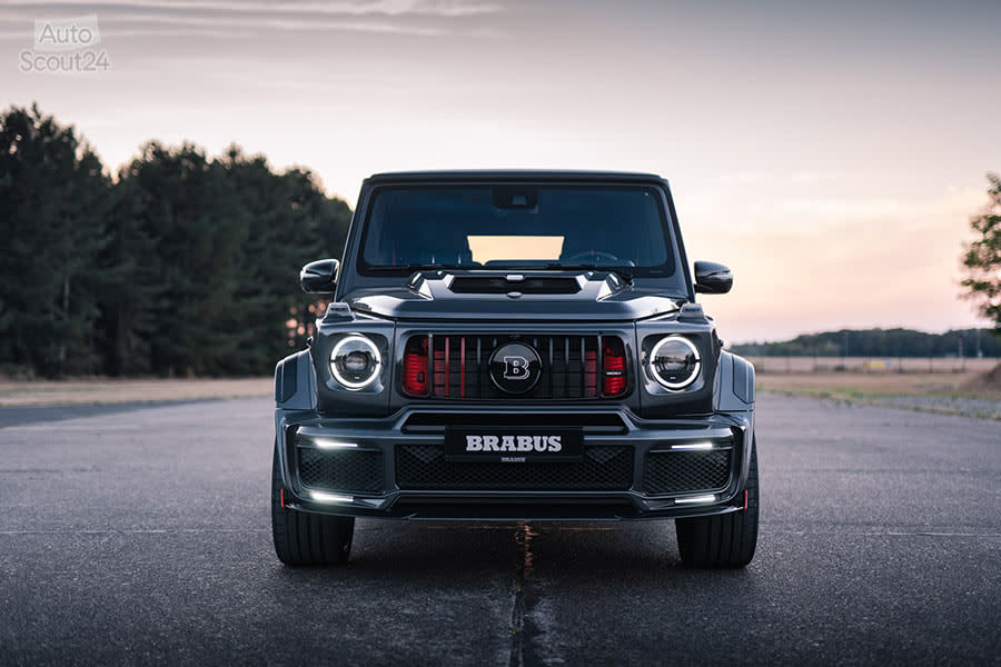 Mercedes-clase-g-pick-up-BRABUS-P900-Rocket-Edition (1).jpg