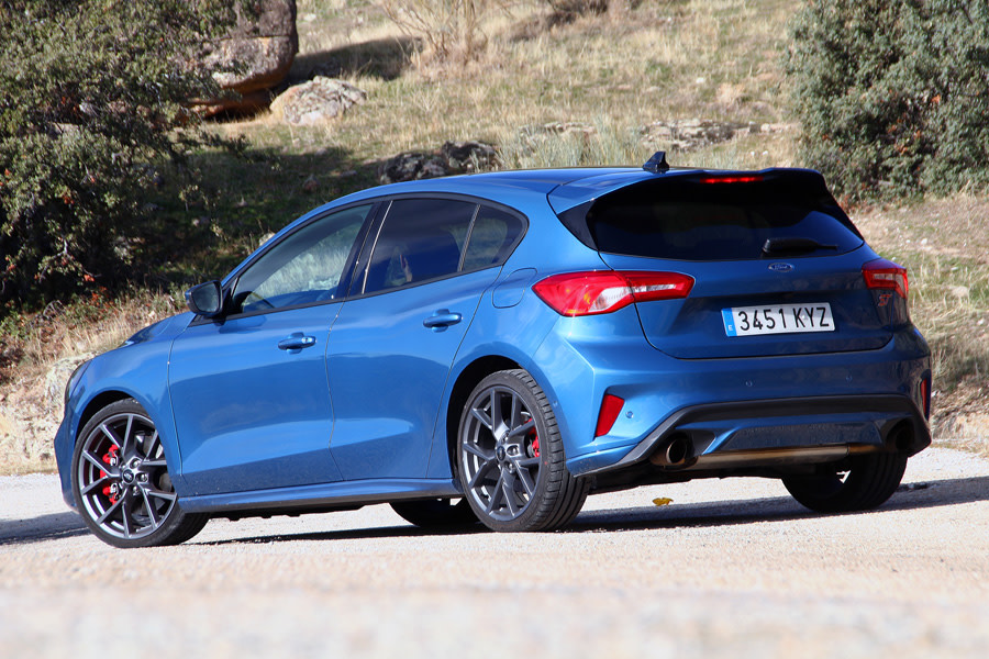 ford-focus-st-36.JPG