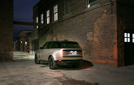 Editorial 2022 land rover range rover p530 first edition 08 jw