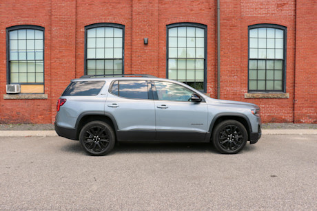 GMC Acadia SLT 2023 : essai routier Image