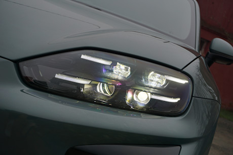 2026 Porsche Cayenne Electric - FD - DI - 260311 - 17