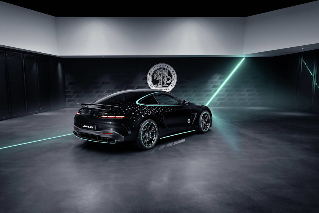 Mercedes-AMG GT 63 PRO 4MATIC+ Motorsport Collectors Edition (2).jpg