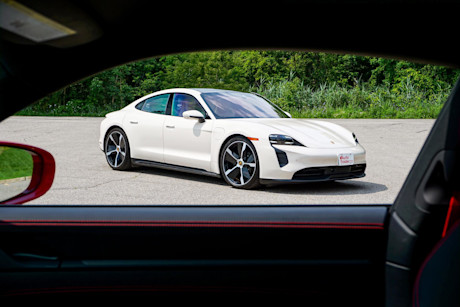 Editorial 2023 porsche taycan gts 230927 07 di