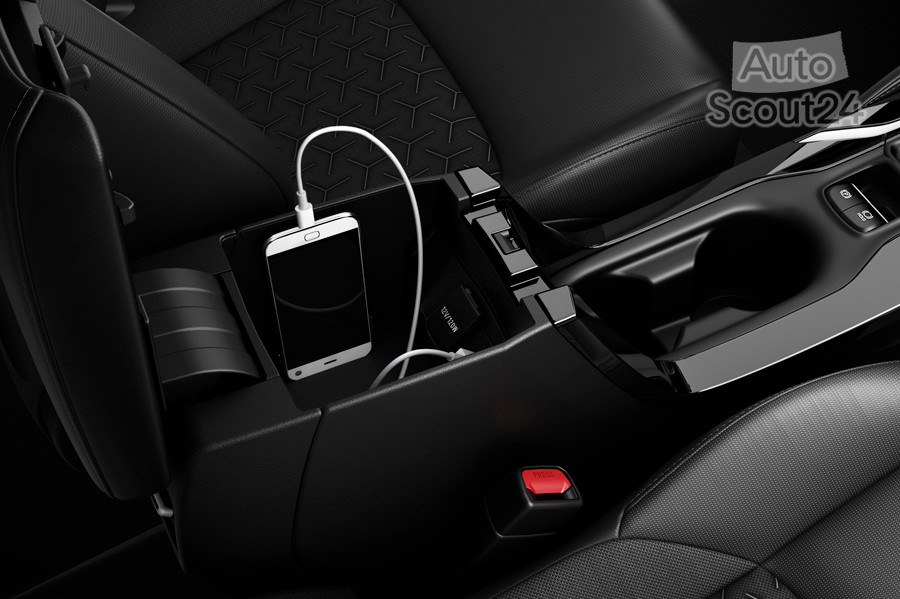Suzuki-Swace-2021-1280-14.jpg