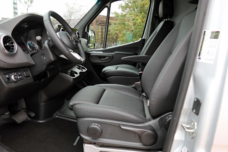 Editorial 2024 mercedes benz esprinter fd 240205 25 jm