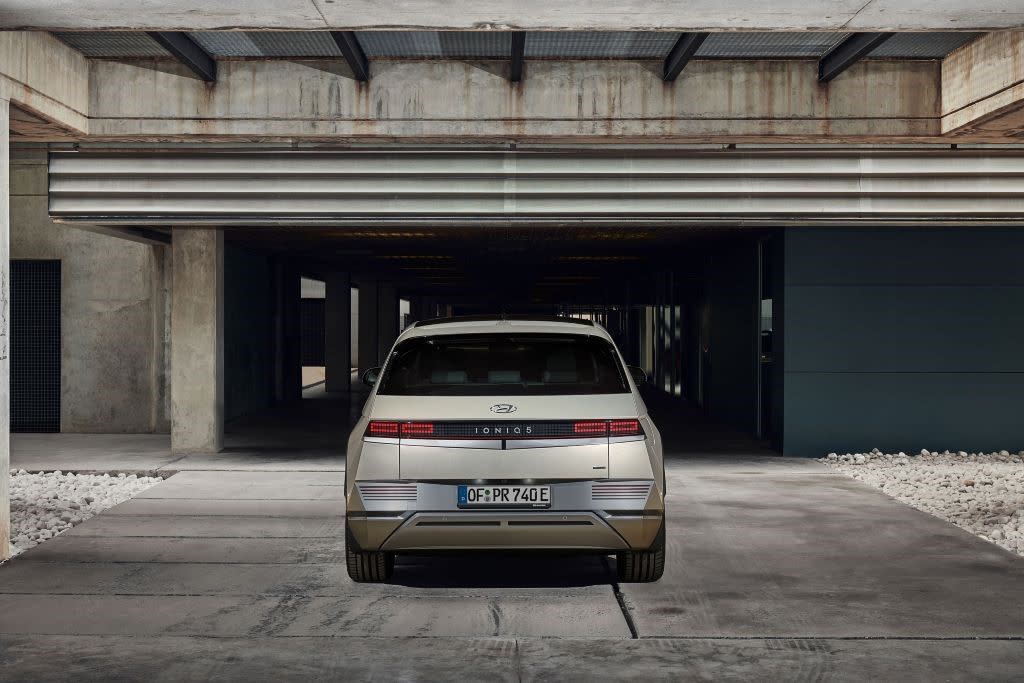 hyundai-ioniq-5-0621-exterior-05-2_wid_1024_bfc_off