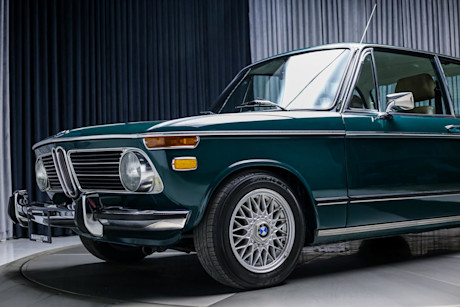 AutoTrader Find of the Week: 1973 BMW 2002 is the Connoisseur's Collec -  AutoTrader.ca