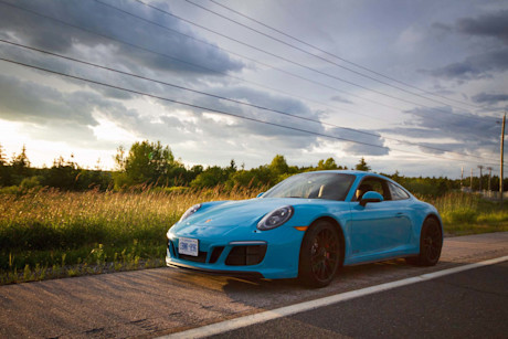 Editorial 2017 porsche 911 carrera 4 gts 03 jp
