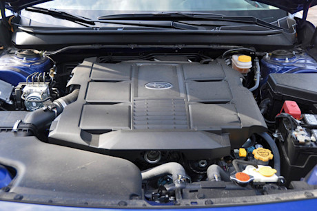 Editorial 2015 subaru legacy 36r touring pw 06