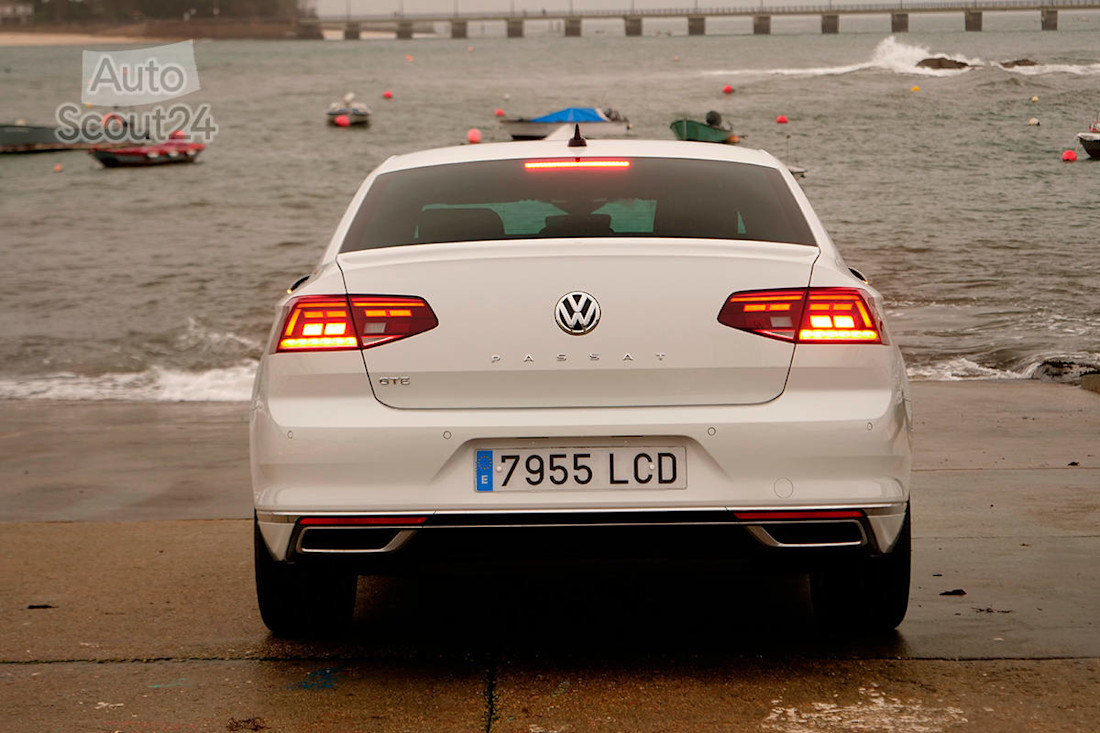 Prueba VW Passat GTE 2021 Ruben Fidalgo (5).jpg