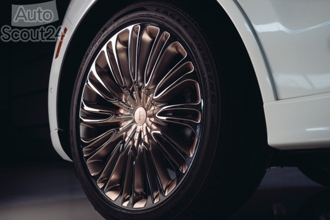 Lincoln-Aviator-Shinola-Concept-20 (2).jpg