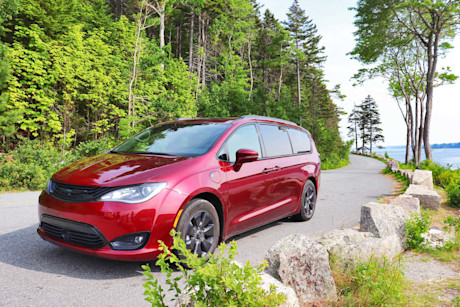 Editorial 2019 chrysler pacifica hybrid 03 db fr