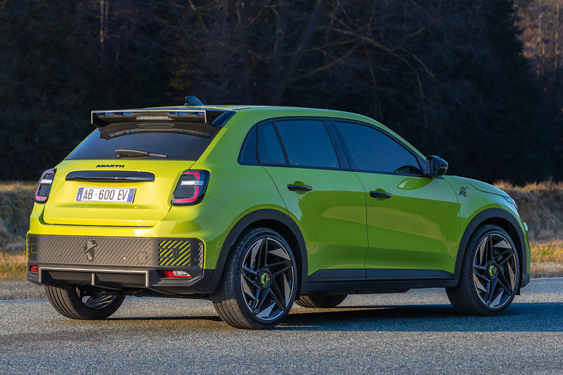 Abarth 600e achterzijde