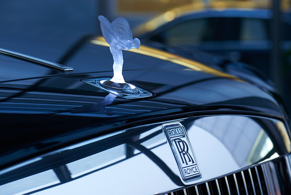 La statuette emblématique de Rolls-Royce ne pourra plus briller