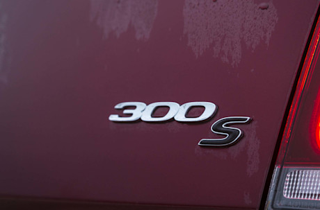 Editorial 2018 chrysler 300s awd 11 jw