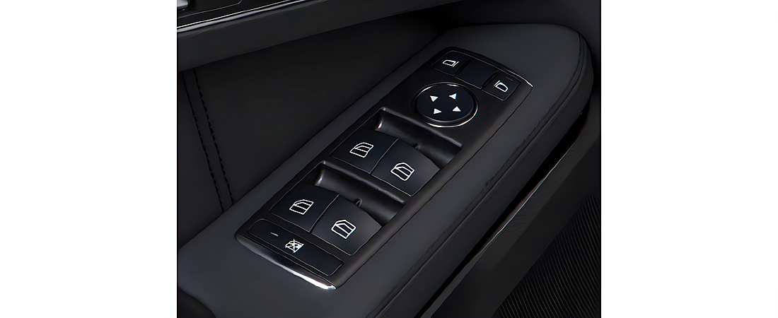 Mercedes-Benz E-Class 2011 58