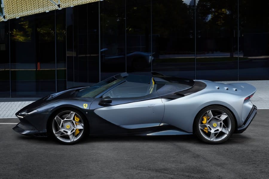 Ferrari-SP-8-2024-1024-03.jpg