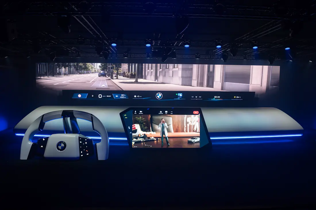 P90584102 highRes bmw-panoramic-idrive P90584102 highRes bmw-panoramic-idrive