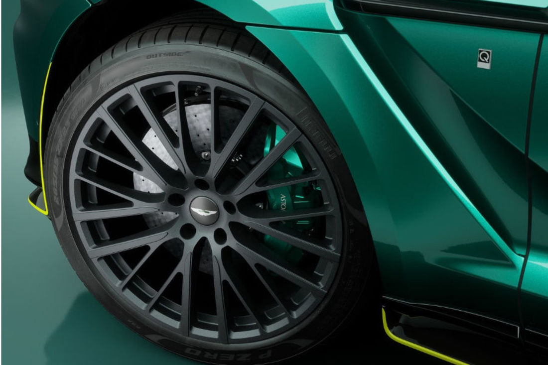 Aston-Martin-DBX707-AMR23-Edition-2023-fernando-alonso-autoscout24 (8).jpg