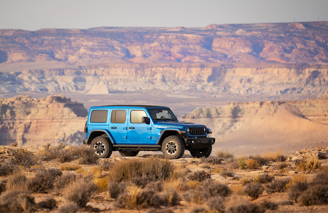 Editorial 2025 jeep wrangler rubicon 4xe td jw 250127 34