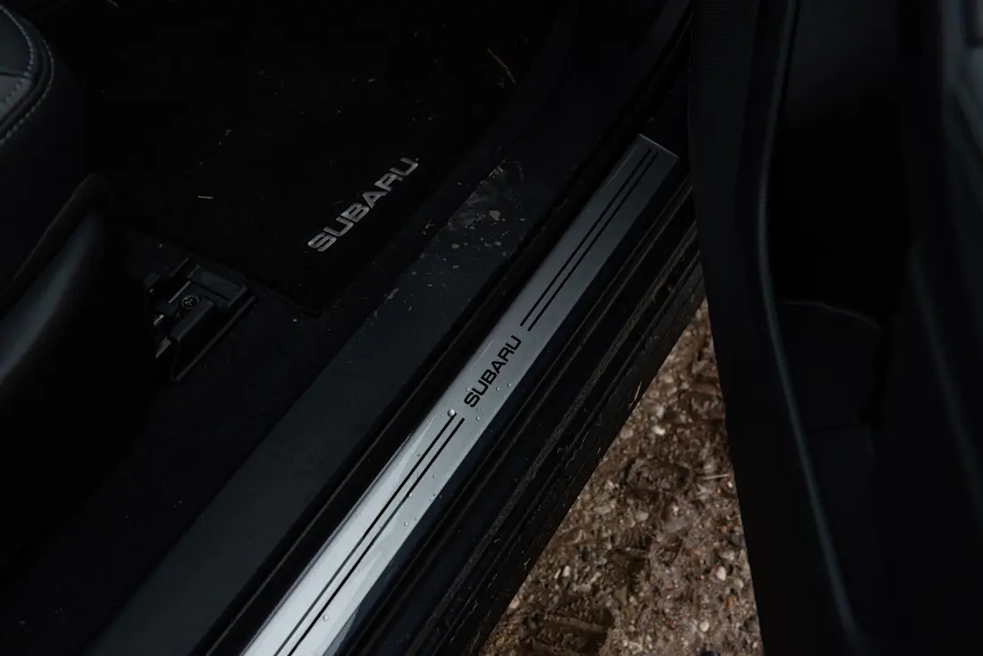 subaru-crosstrek-2024-einstiegsleisten